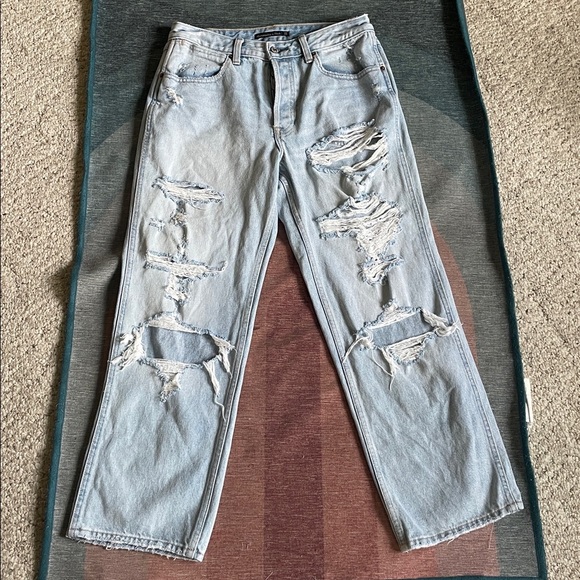 Abercrombie & Fitch Light Blue Denim Jeans - Picture 6 of 8
